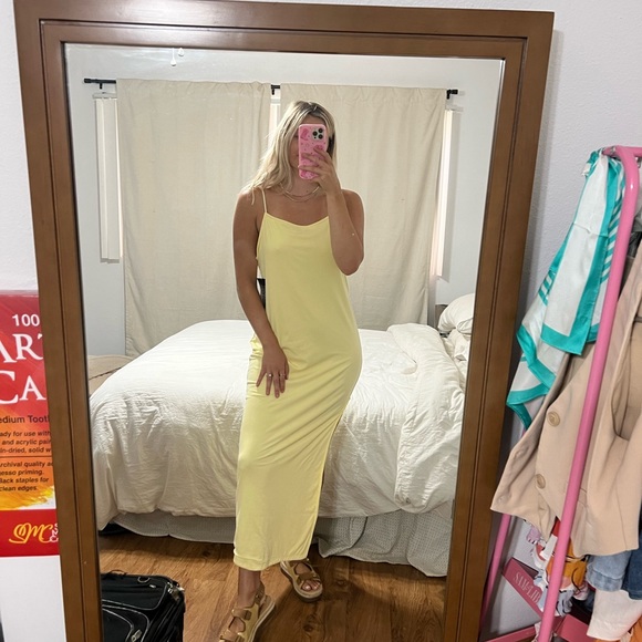 YELLOW maxi dress - Picture 15 of 16